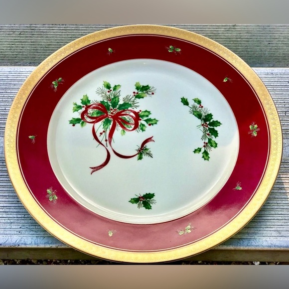 Vintage Discontinued Mikasa PALATIAL HOLLY GOLD Holiday Trim Cake Serving Plate - Picture 7 of 10